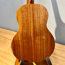 Load image into Gallery viewer, 【預售】ACE D66 - AA級26吋非洲桃花心全實木Ukulele