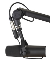Load image into Gallery viewer, Gator Frameworks Desktop Mic Boom Stand | 桌上吊臂錄音咪架