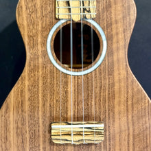 將圖片載入圖庫檢視器 【預售】100% Handmade Oulcraft Walnut / Pale Moon Ebony 23" Concert Ukulele