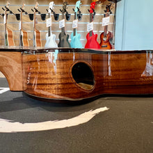 Load image into Gallery viewer, 【只此一支】 KAI Ukulele KT-5000R All Solid Acacia 相思木全實木 26" Tenor