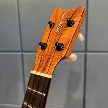 將圖片載入圖庫檢視器 【預售】Kamaka HF-2D DELUXE Concert 23" 夏威夷相思木全實木 Ukulele