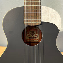 將圖片載入圖庫檢視器 aNueNue 彩色 UC10 23吋雲杉面實木Ukulele - 暗夜黑 Black Beauty