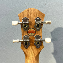 將圖片載入圖庫檢視器 aNueNue 彩色 UC10 23吋雲杉面實木Ukulele - 暗夜黑 Black Beauty