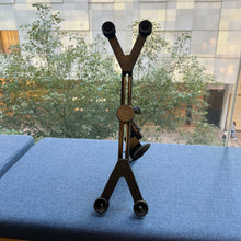 將圖片載入圖庫檢視器 Gator Frameworks Universal Tablet Mount | 支架用平板電腦夾 (可夾電話)