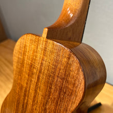 將圖片載入圖庫檢視器 【預售】100% Handmade Oulcraft Engelmann Spruce 23" Concert Ukulele
