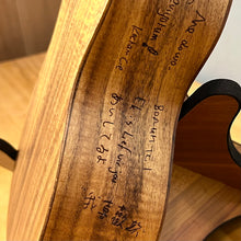 將圖片載入圖庫檢視器 【預售】TODO Love 相思木面/側板實木 Ukulele