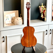 Load image into Gallery viewer, 【預售】ACE D70 - AA級30吋Baritone非洲桃花心木全實木Ukulele