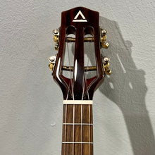 Load image into Gallery viewer, ACE D66 - AA級26吋非洲桃花心全實木Ukulele

