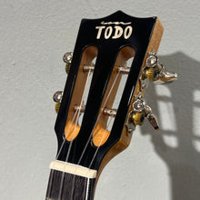 將圖片載入圖庫檢視器 【預售】TODO 鯨 相思木全單 23&quot; Concert Ukulele

