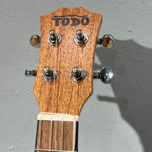 Load image into Gallery viewer, TODO 富士山下系列 桃花心木面單 23&quot; Concert Ukulele
