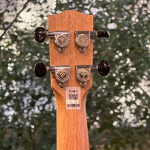 Load image into Gallery viewer, Tom T3 17&quot; 桃花心木面實木 Solid Top Mahogany Ukulele
