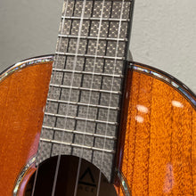 將圖片載入圖庫檢視器 ACE CC6 - 26吋香樁木全實木Ukulele
