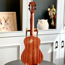 將圖片載入圖庫檢視器 Lankro 26&quot; N1 桃花心實木 Ukulele
