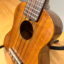 Load image into Gallery viewer, 【預售】日本製 - KIWAYA Strummer Series KPS-1K 21&quot; KOA 夏威夷相思木全實木Ukulele
