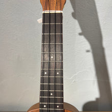 Load image into Gallery viewer, 【預售】 日本製 KIWAYA Luna MV-2S All Solid Honduras Mahogany 21&quot; 洪都拉斯桃花心木實木
