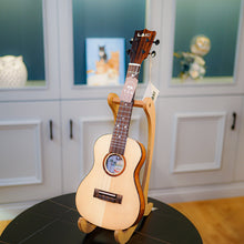 Load image into Gallery viewer, LAKI 23&quot; Traveler Solid Top Spruce-Ukulele
