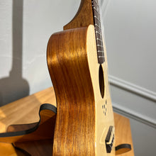 Load image into Gallery viewer, 【預售】100% Handmade Oulcraft Engelmann Spruce 23&quot; Concert Ukulele
