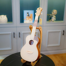 Load image into Gallery viewer, 【預售】aNueNue 彩色 UC10 23吋雲杉面實木Ukulele - 杏奶白 Almond Milk
